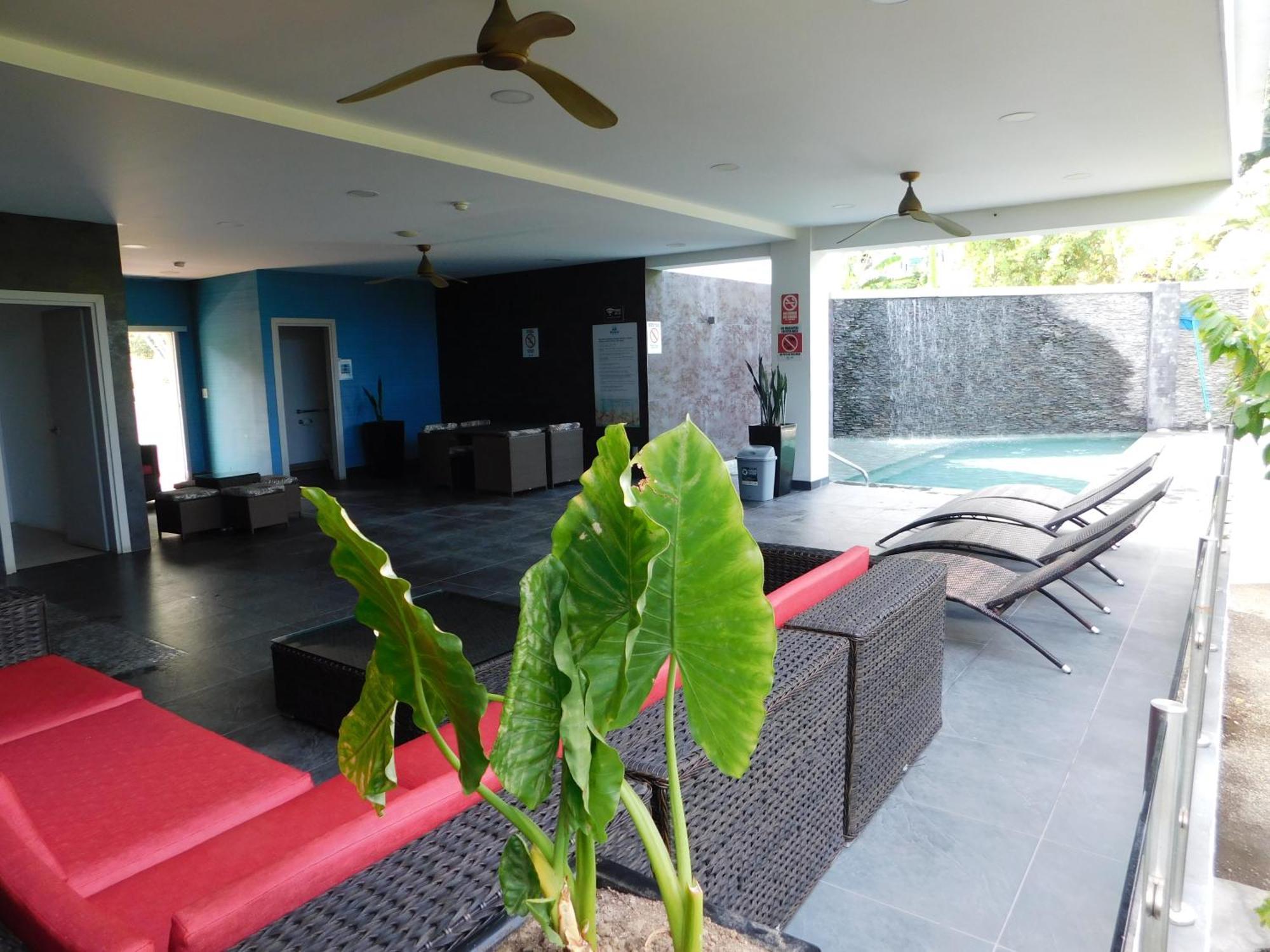 Sunset 205, Sleeps Six, Next Door To The Pool, 100M To The Beach! Jacó Buitenkant foto