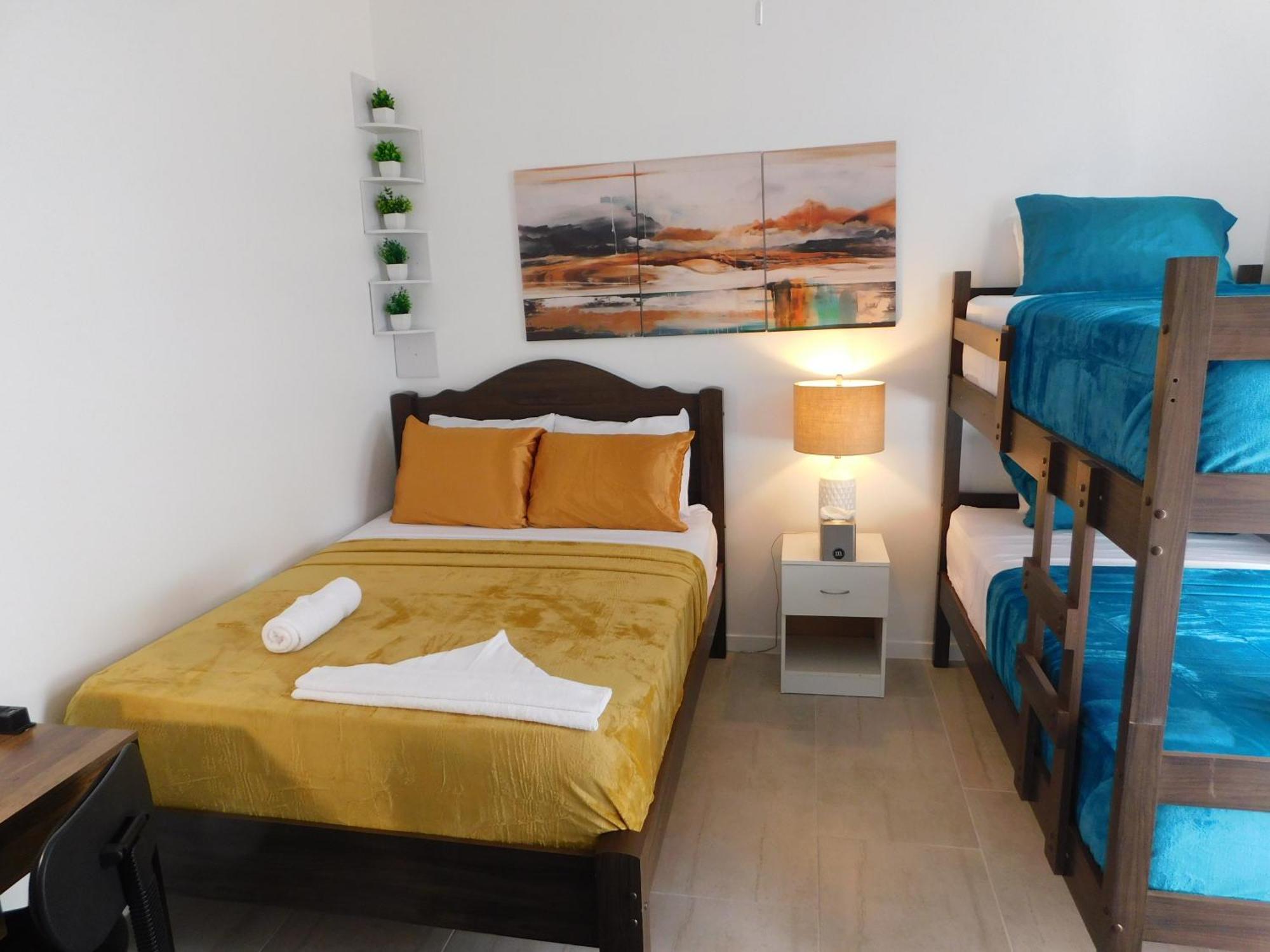Sunset 205, Sleeps Six, Next Door To The Pool, 100M To The Beach! Jacó Buitenkant foto
